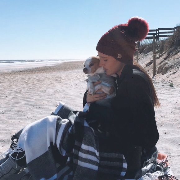 Meet your Posher, Amber - Picture 5 of 8